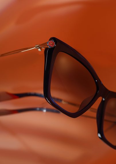 Yalea Eyewear <p>Yalea is an eyewear brand conceived and designed to accentuate both the inner and outer beauty and strength of every woman. The styles stand out for their timeless contemporary design – the result of a combination of original shapes and refined colours. Yalea is a brand that embraces and transcends fashion, to inspire strength and confidence in women, to make them feel good – elegant and spontaneous at all times. Women are both the inspiration and recipients of this project: for this reason, each style has been given the name of a woman who has left her mark and made history.</p>
