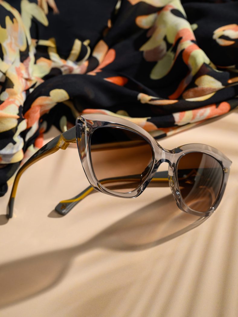 Yalea Eyewear /collection/sunglasses/ 